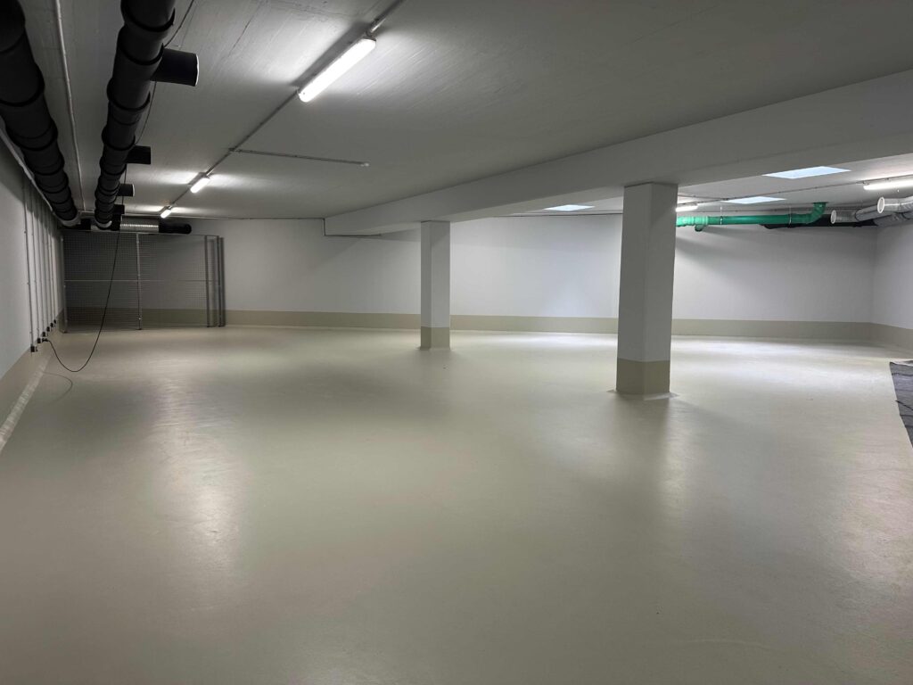 Der großzügige Fahrradkeller für die Ferienwohnungen an der Duhner Spitze ist in der Vorbereitung